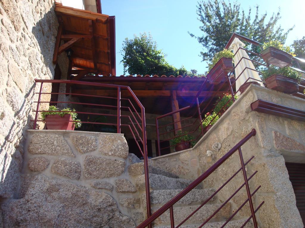 Villa Casa Da Ficheira Gerês Exterior foto